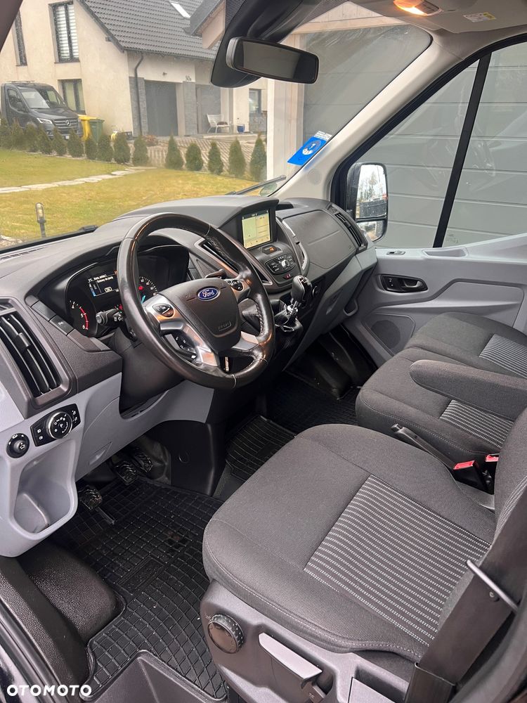 Ford Transit - 9