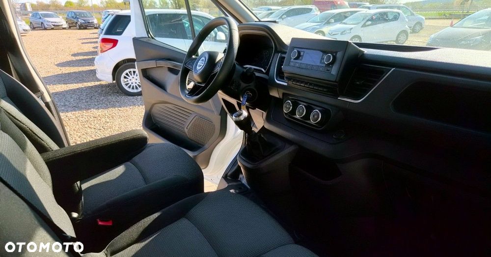 Nissan Primastar - 8