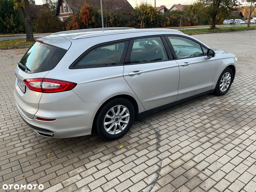 Ford Mondeo - 26