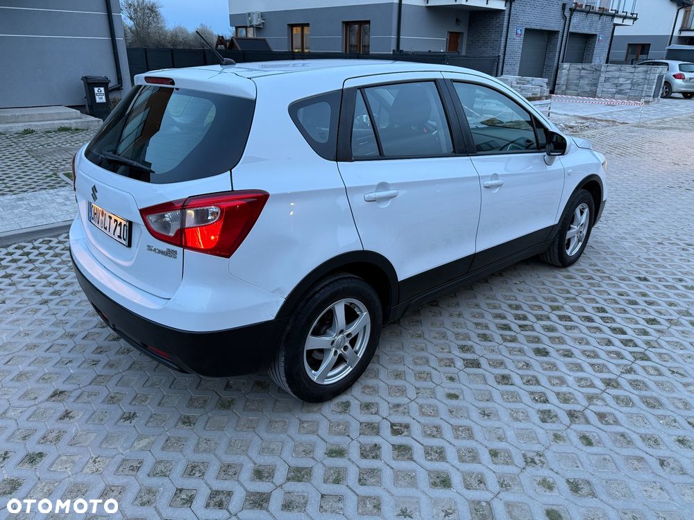 Suzuki SX4 S-Cross 1.0 T Comfort - 18