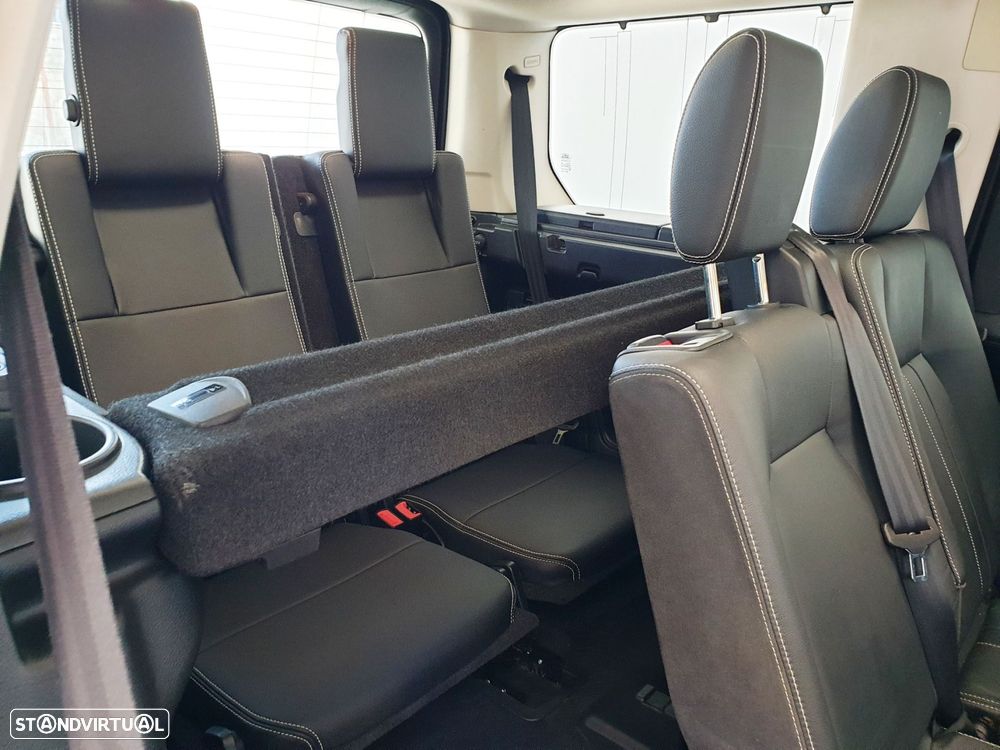 Land Rover Discovery 3.0 TD V6 HSE - 39