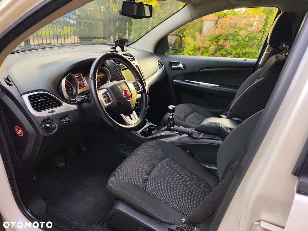 Fiat Freemont 2.0 Multijet Lounge - 9