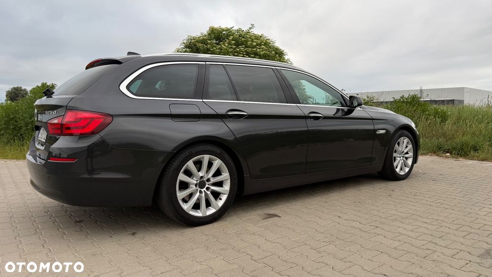 BMW Seria 5 525d - 2