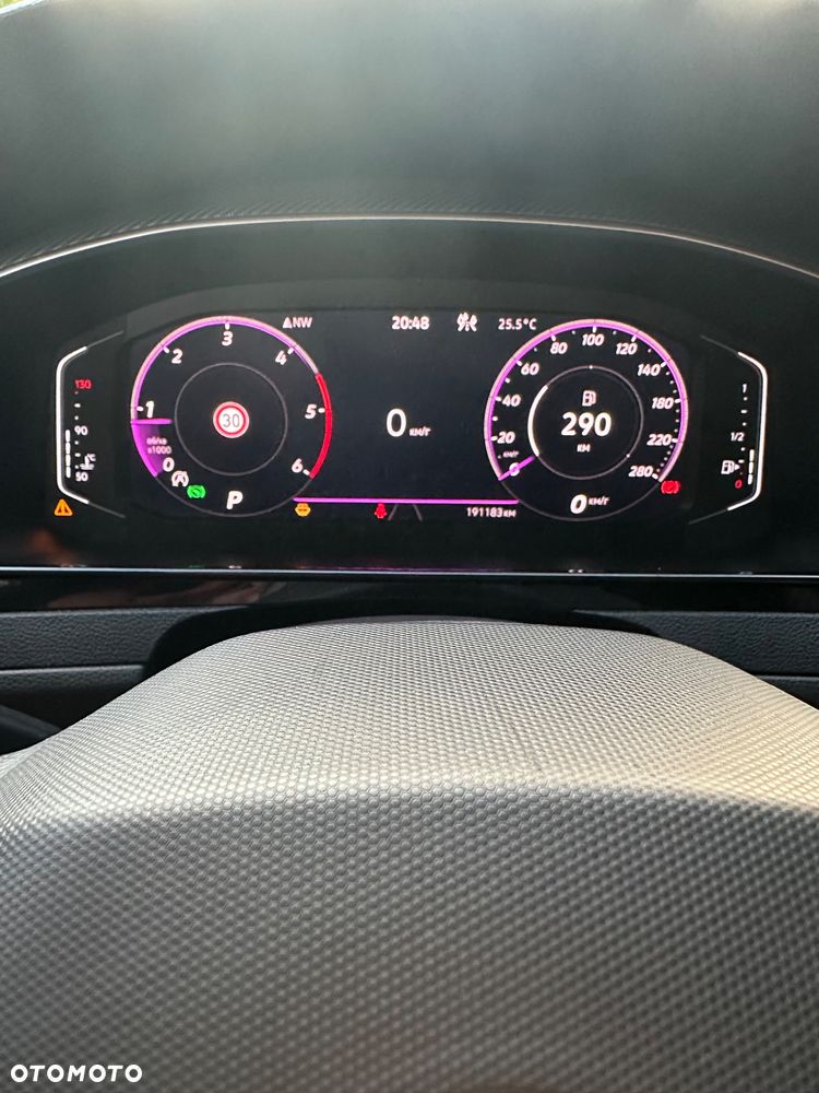 Volkswagen Arteon 2.0 TDI R-Line DSG - 14