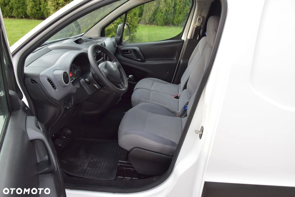 Peugeot PARTNER 1,6 HDI 90 KM 3-Osobowy - 10