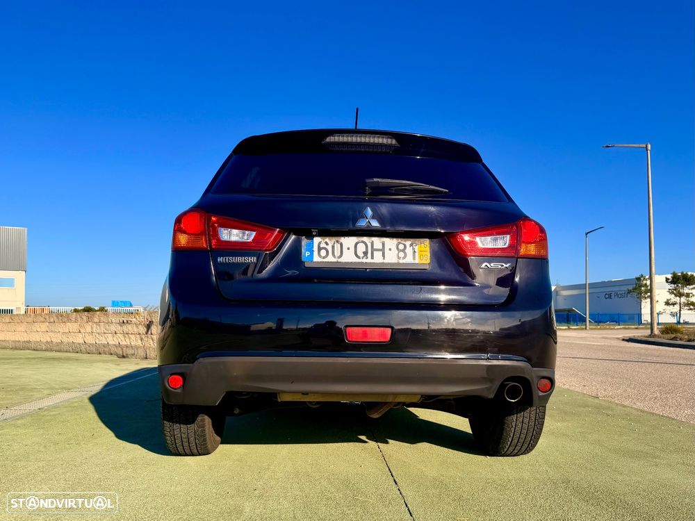Mitsubishi ASX 1.8 DI-D Instyle NAVI - 38