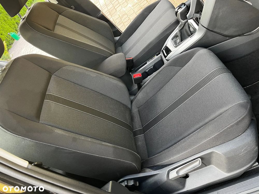 Volkswagen T-Roc 1.5 TSI Life DSG - 26