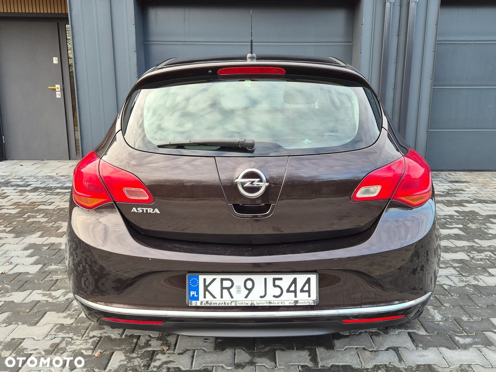 Opel Astra 1.4 T Cosmo EU6 - 5