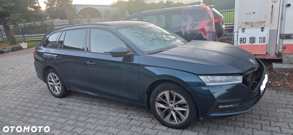 Skoda Octavia 2021 photo 5