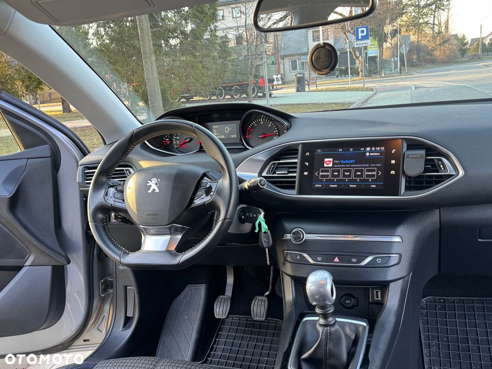 Peugeot 308 1.5 BlueHDi Business Line S&S - 5