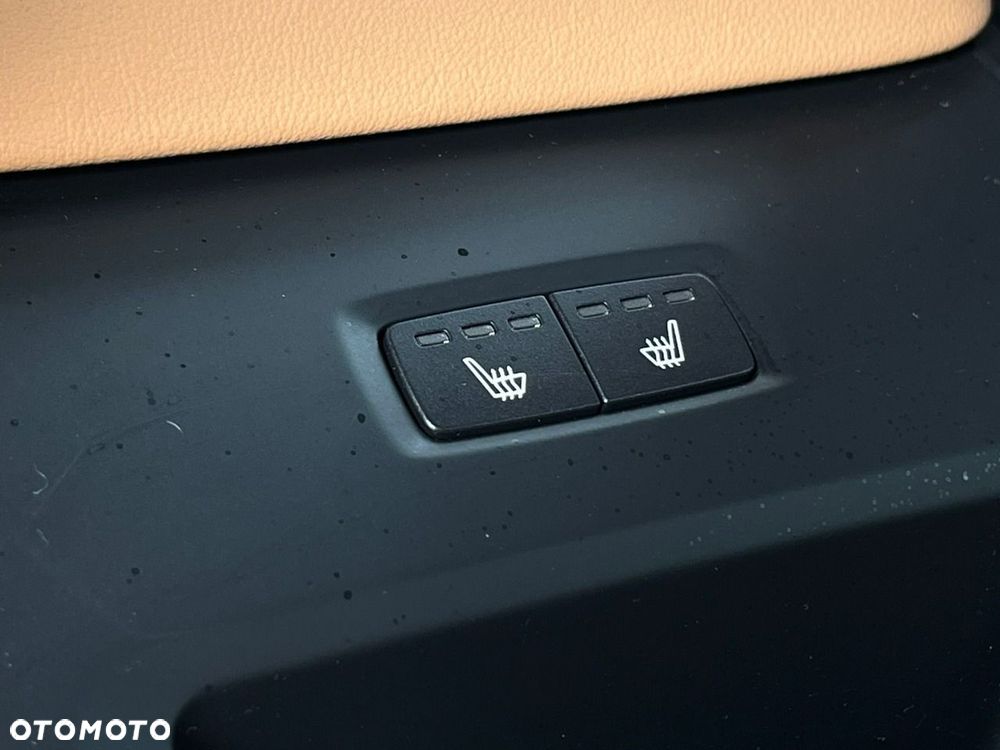 Volvo S90 B5 D AWD Plus Bright - 38