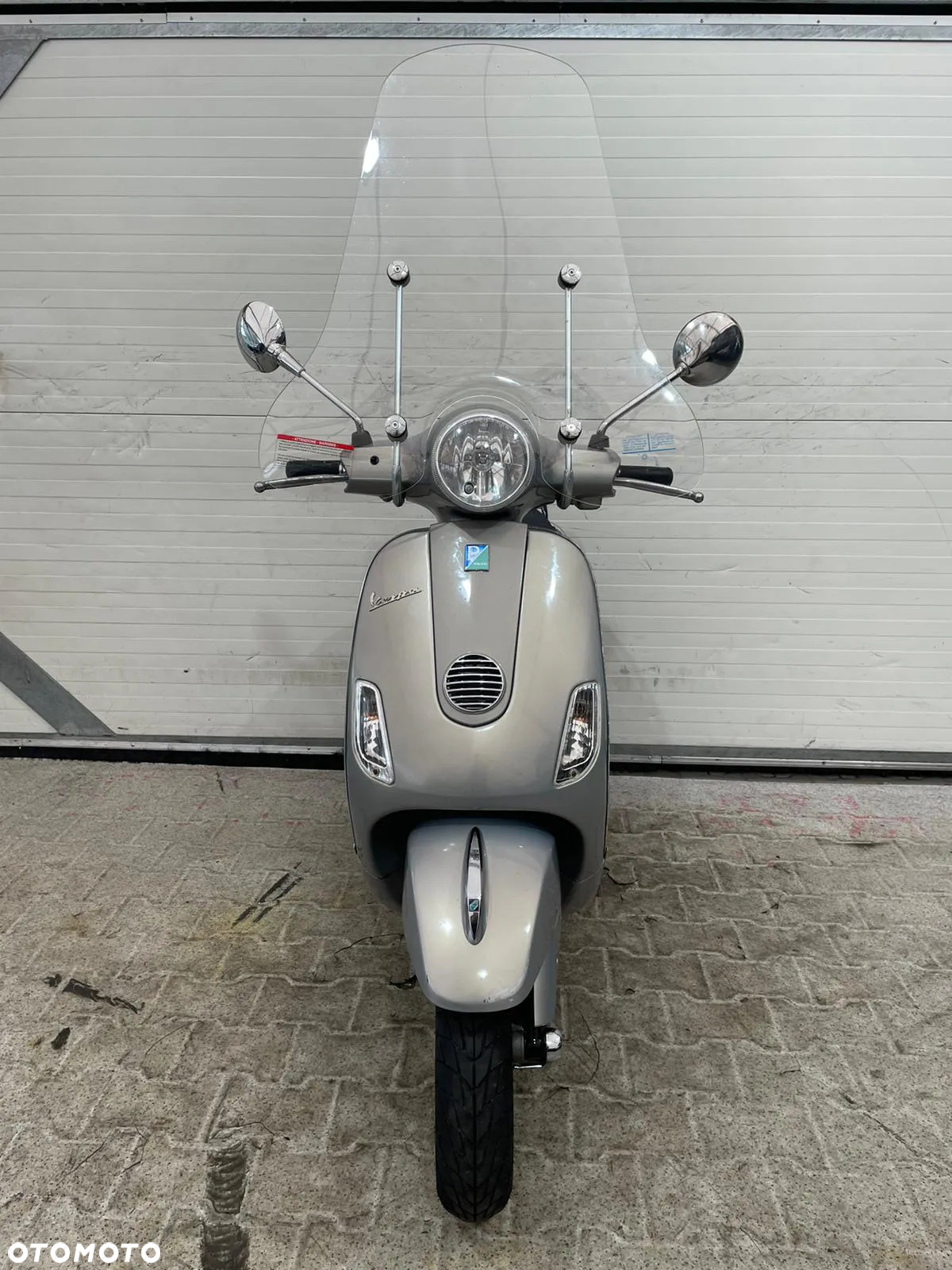 Piaggio Vespa - 15