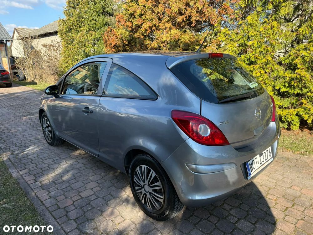 Opel Corsa - 7