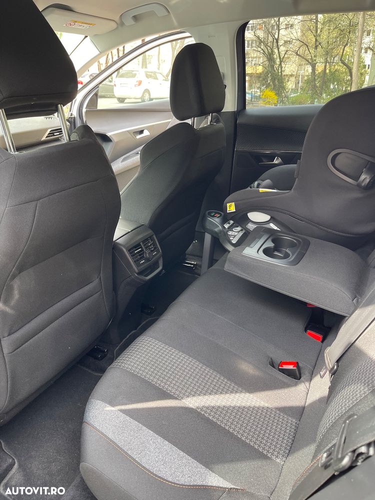 Peugeot 3008 1.5 BlueHDI S&S EAT8 Allure - 6