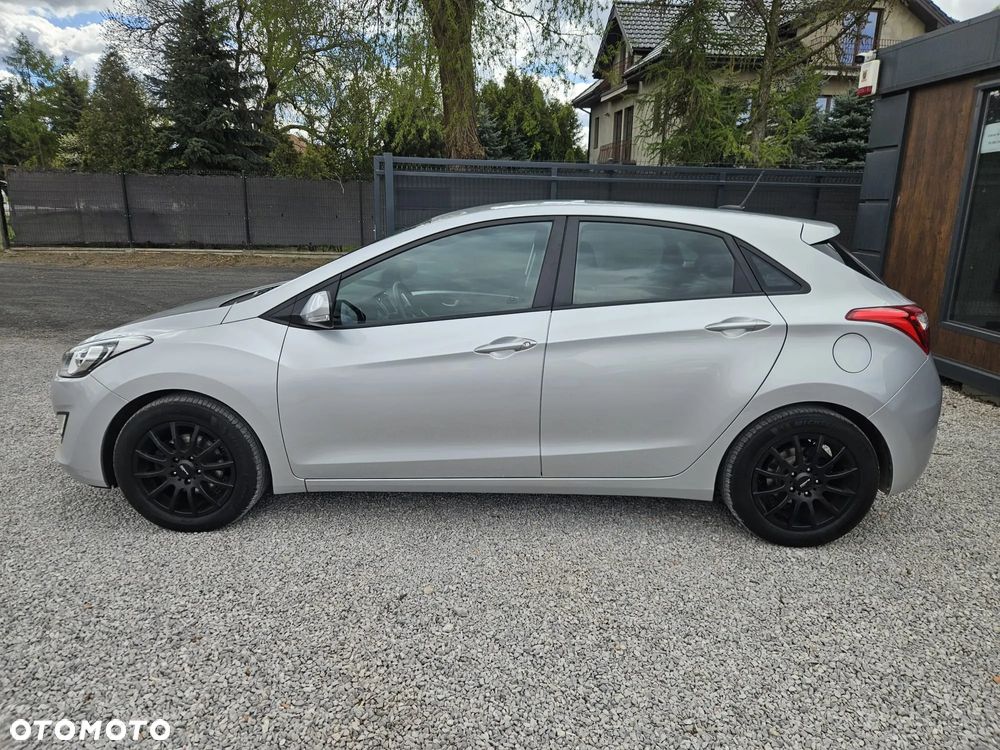 Hyundai i30 1.4 Fifa World Cup Edition - 6
