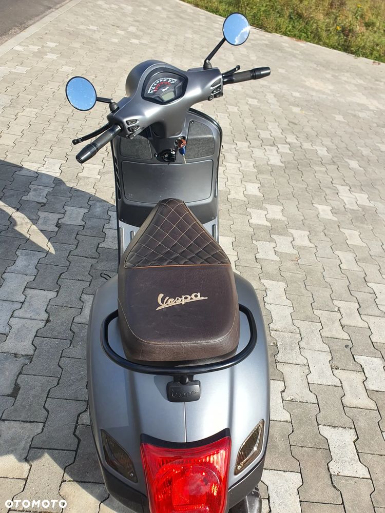 Piaggio Vespa - 3