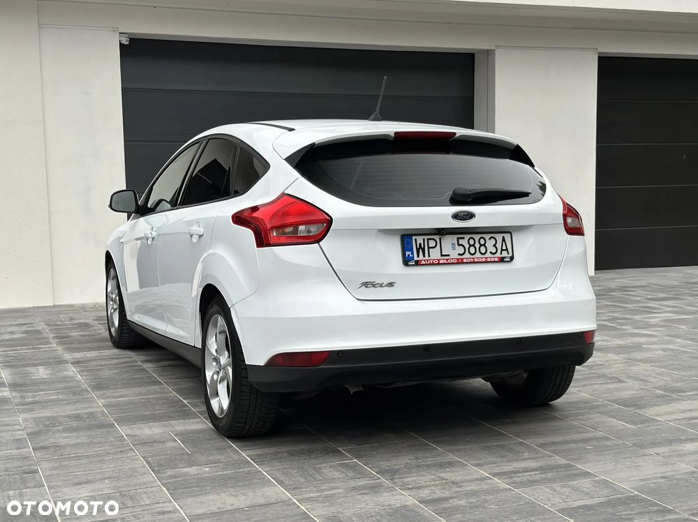 Ford Focus - 11