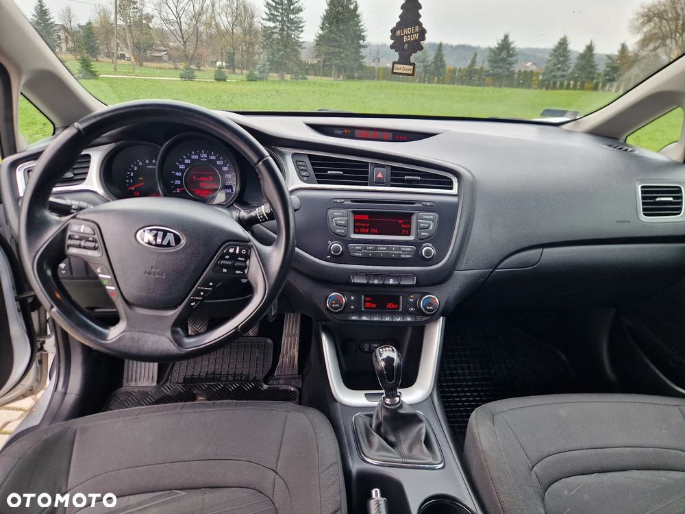 Kia Ceed 1.6 CRDi M - 9