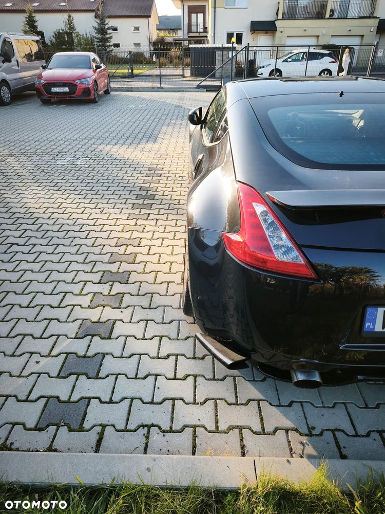 Nissan 370 Z - 15