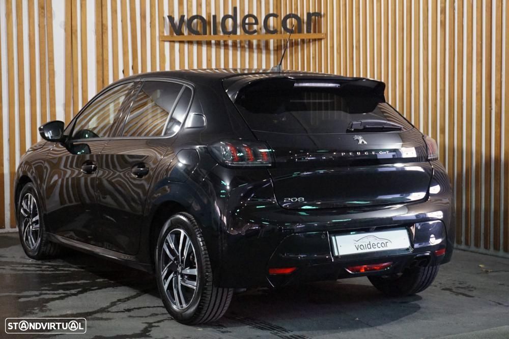 Peugeot 208 1.2 PureTech Allure EAT8 - 2