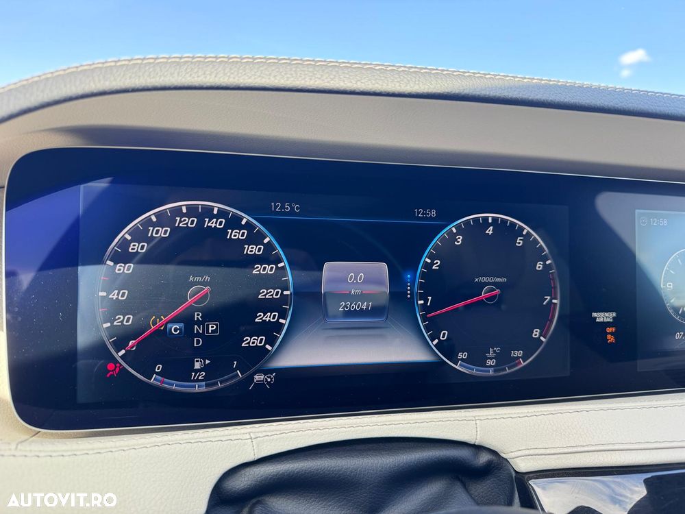 Mercedes-Benz S Maybach 560 4Matic 9G-TRONIC - 32