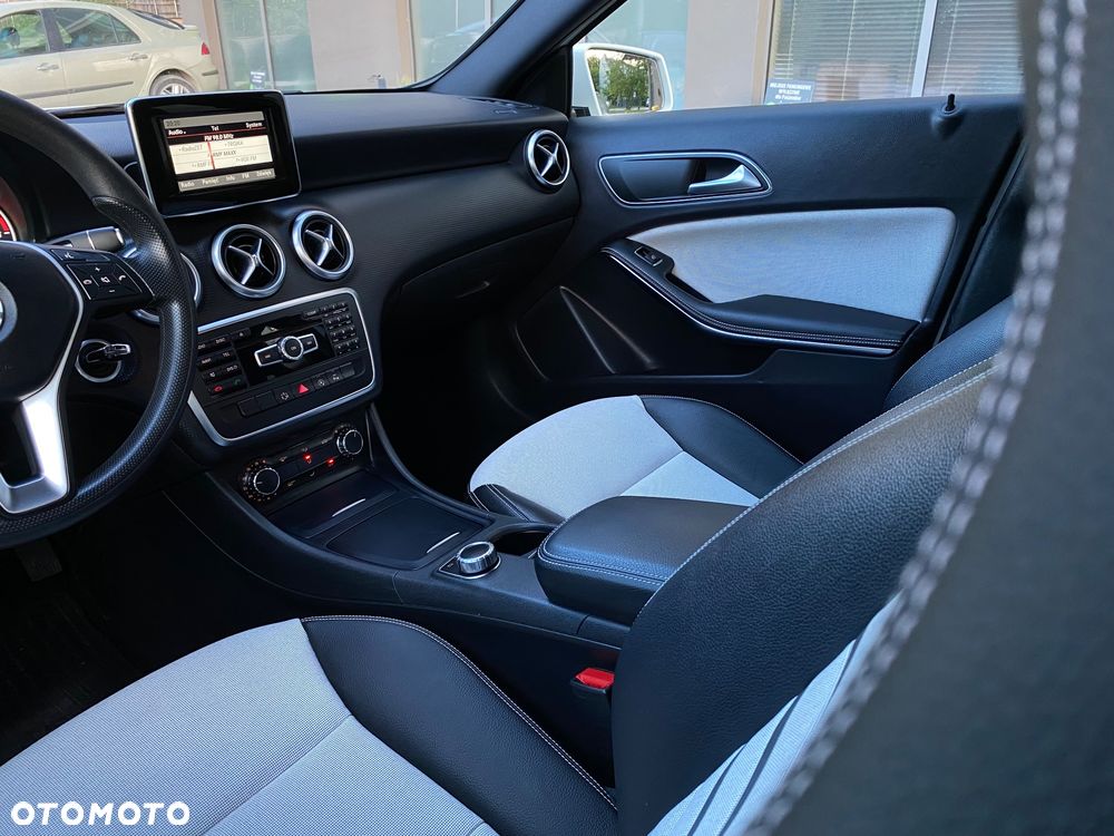Mercedes-Benz Klasa A 180 7G-DCT - 27