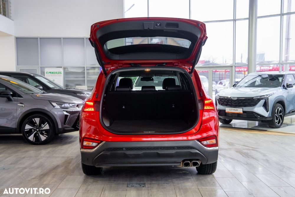 Hyundai Santa Fe 2.2 CRDi 4WD Automatik Style - 16