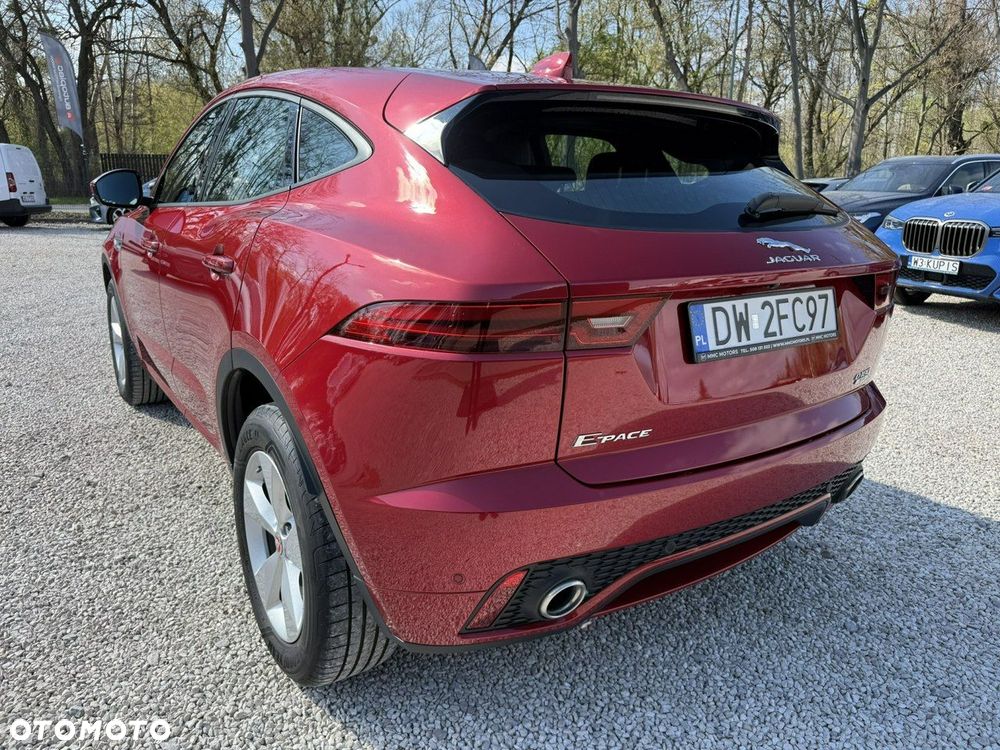 Jaguar E-Pace - 14