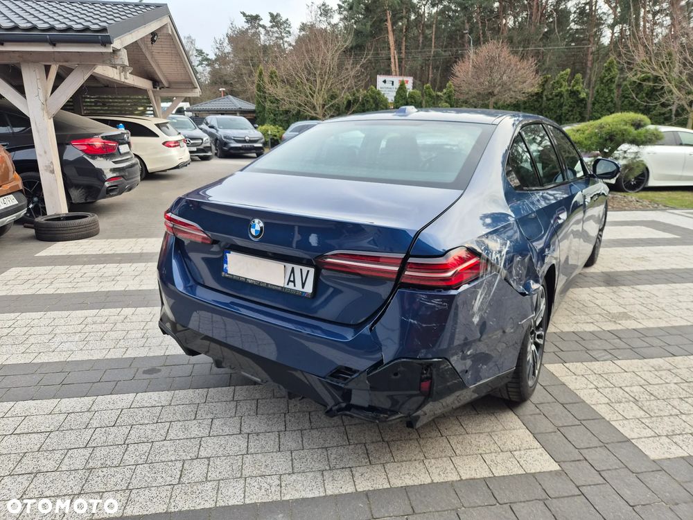 BMW Seria 5 - 13