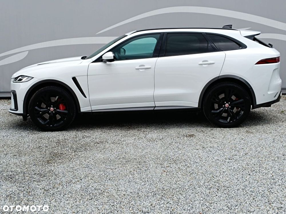 Jaguar F-Pace 5.0 V8 P550 AWD SVR - 17