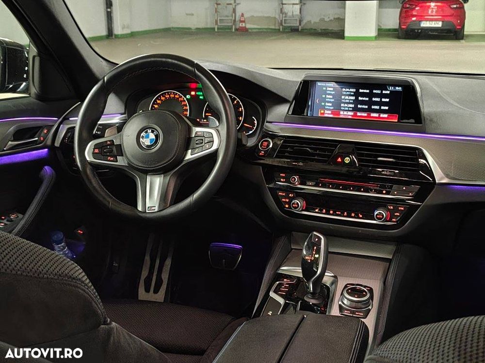 BMW Seria 5 540i AT - 7