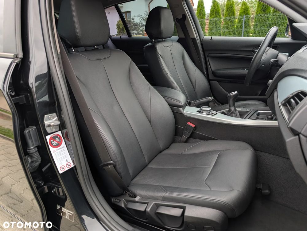 BMW Seria 1 116i - 21