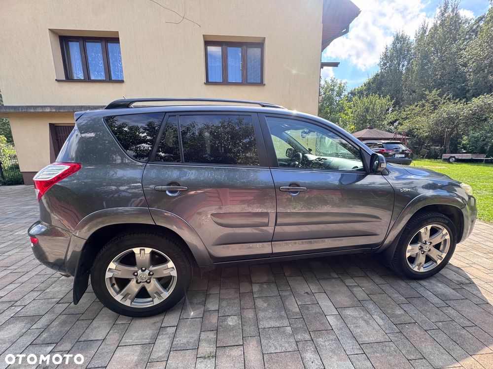 Toyota RAV4 2.2 D-CAT Premium - 20