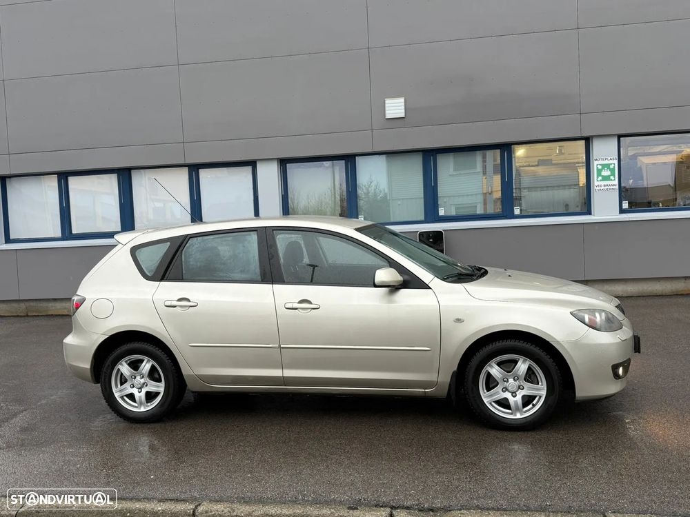 Mazda 3 MZR 1.6 Exclusive Aut. - 1