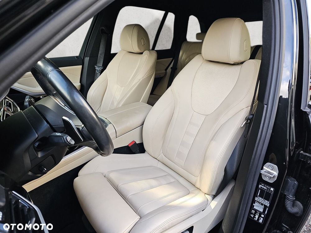 BMW X5 xDrive25d - 13