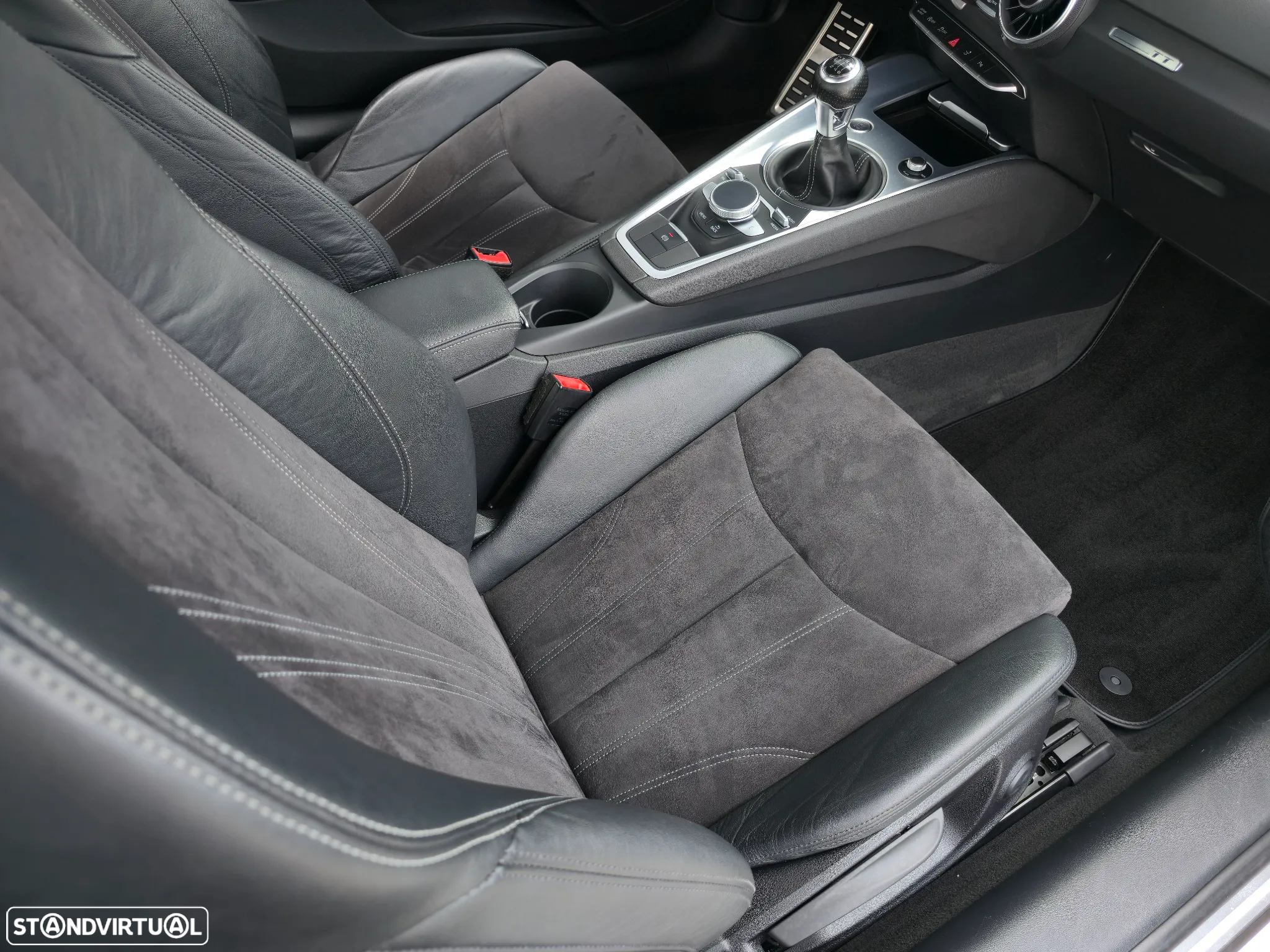 Audi TT Coupé 2.0 TDI S-line - 35