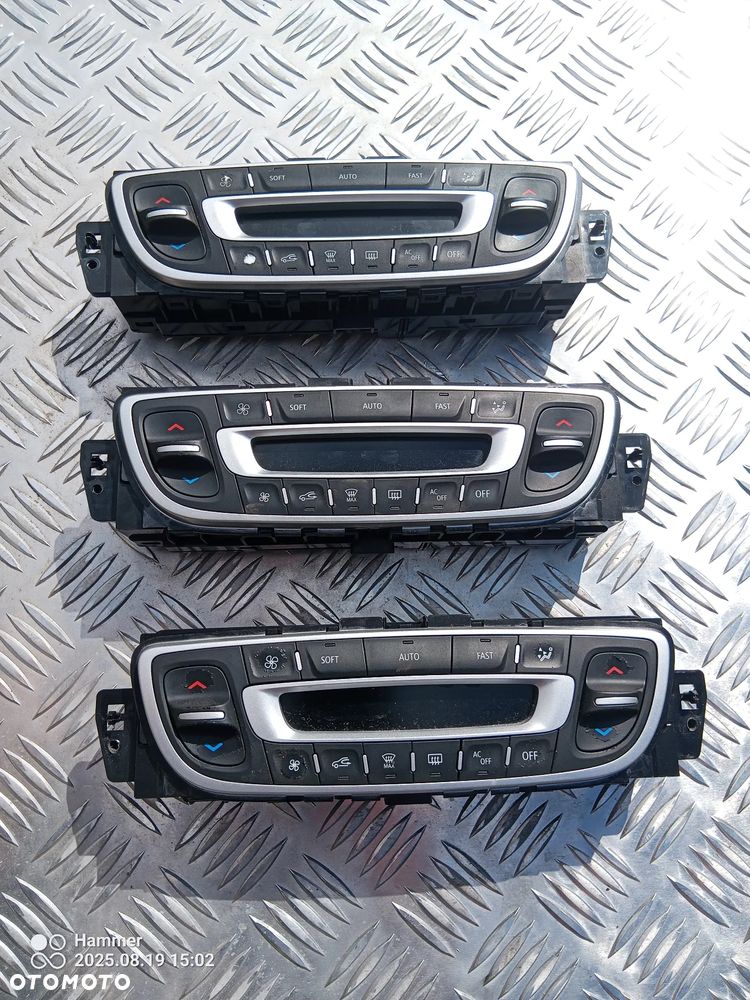 MEGANE III panel klimatyzacji FLUENCE - 1