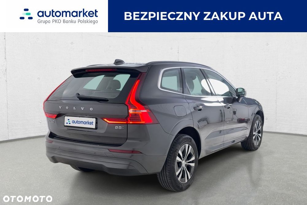 Volvo XC 60 B5 D AWD Momentum Pro - 4
