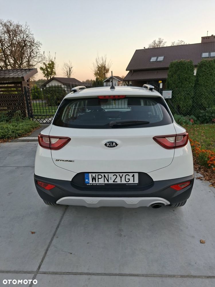 Kia Stonic - 4