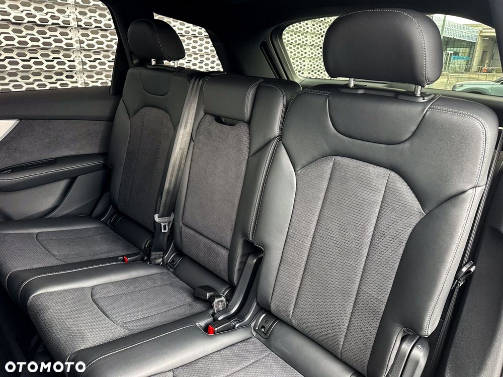 Audi Q7 - 38