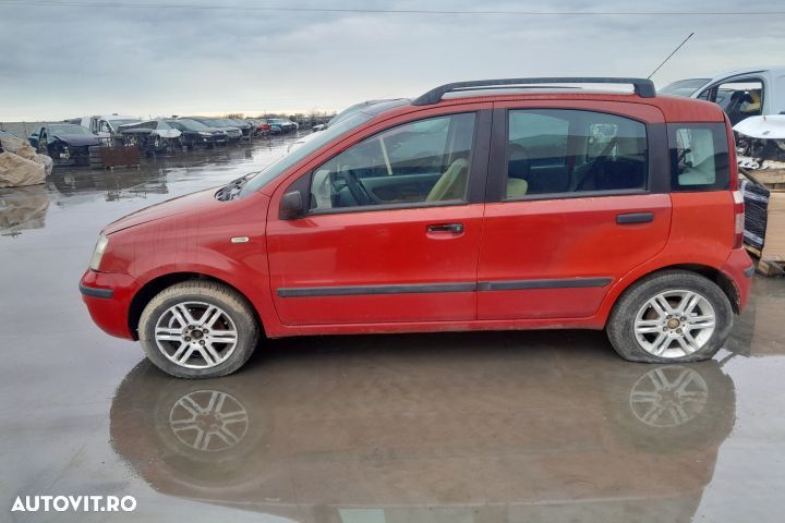 Dezmembrez Fiat Panda 2 [2003 - 2011] Hatchback 5-usi 1.2 MT (60 hp) - 3