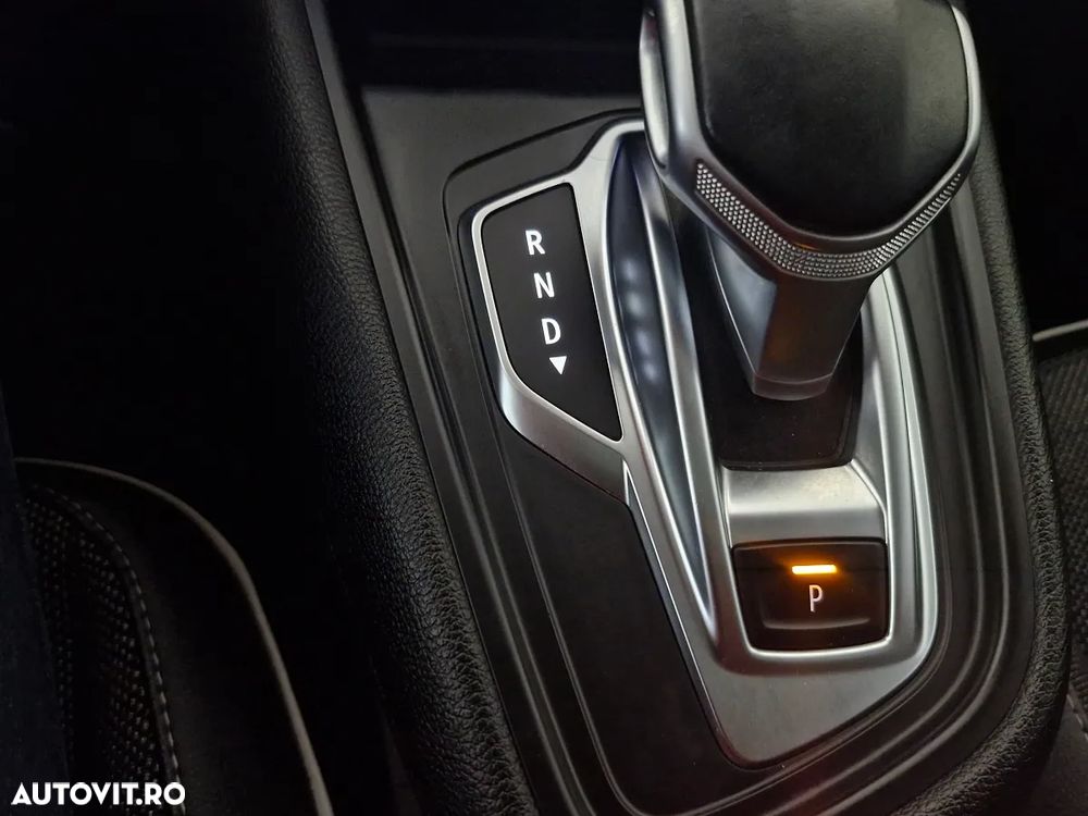 Renault Captur TCe 140 EDC Intense - 10