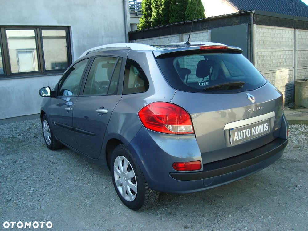 Renault Clio - 6