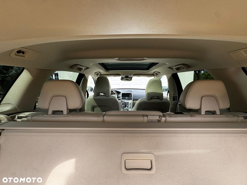 Volvo XC 60 T6 AWD Summum - 9