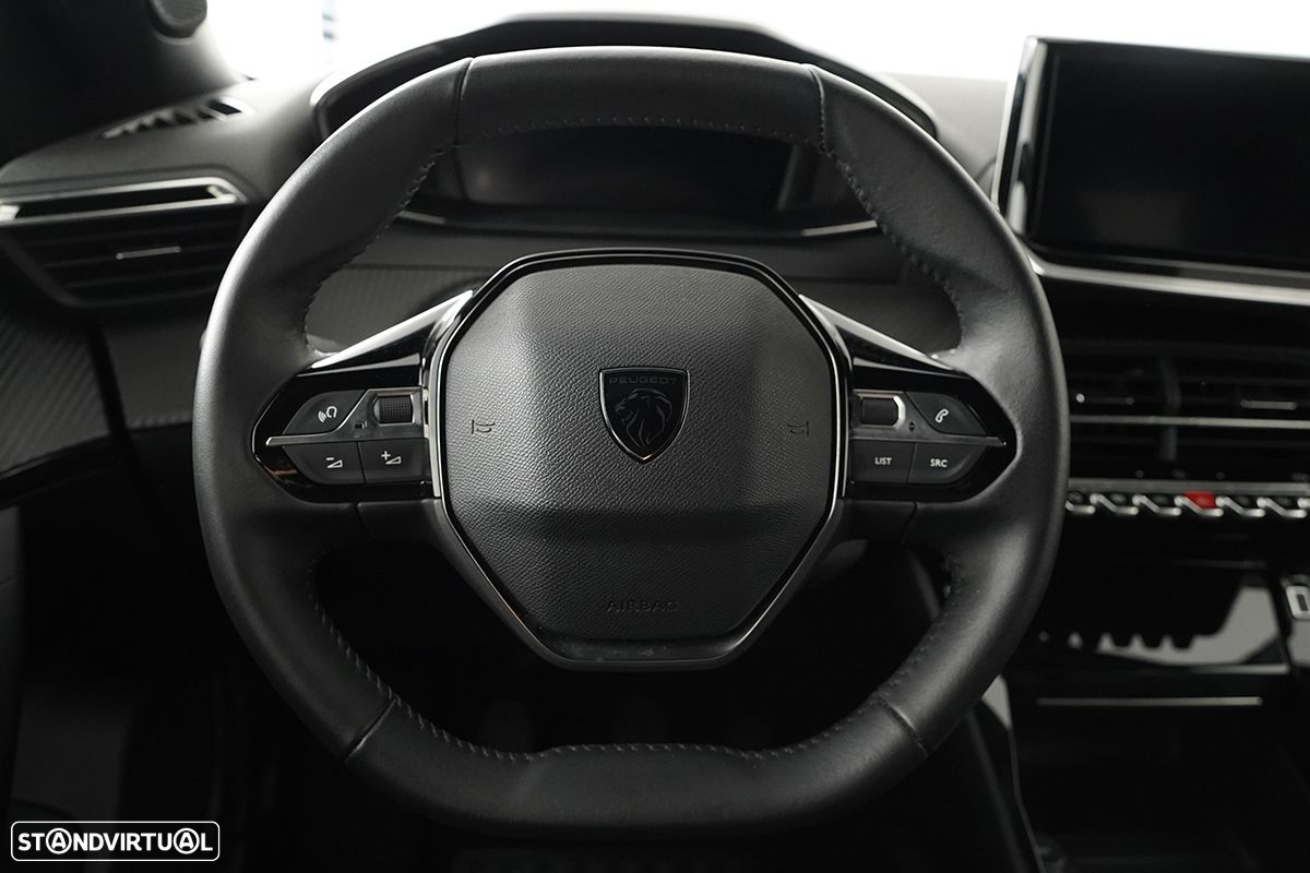 Peugeot 2008 1.2 PureTech Allure - 15