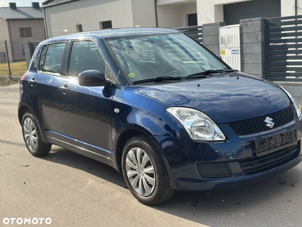 Suzuki Swift - 8