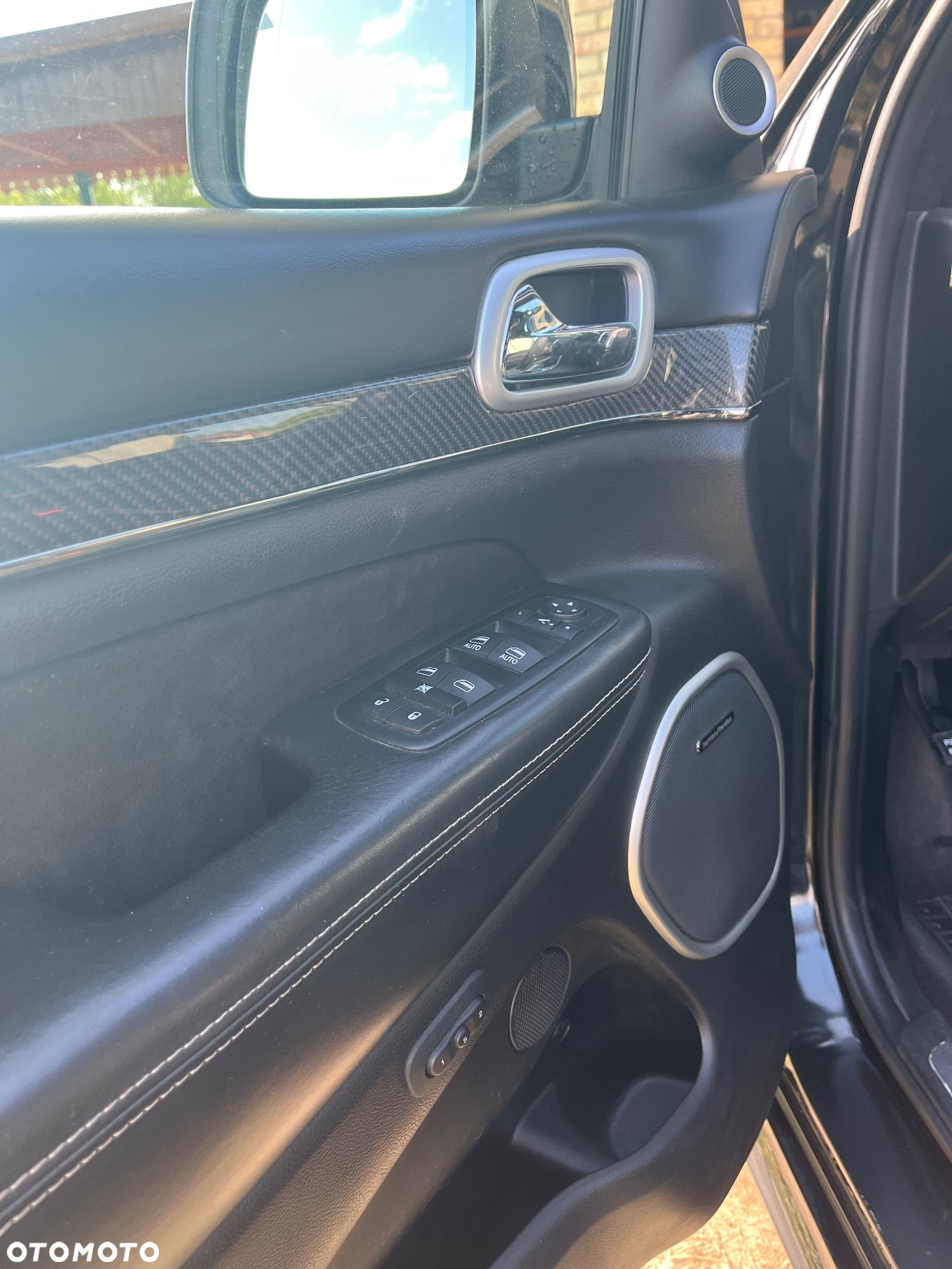 Jeep Grand Cherokee 6.4 V8 Hemi 4WD Automatik SRT - 24