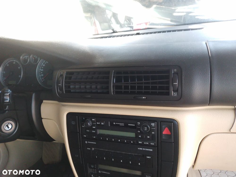 VOLKSWAGEN PASSAT B5 1.9 TDI LIFT 00 - 05 AWX   BELKA ZAWIESZENIA TYŁ - 34
