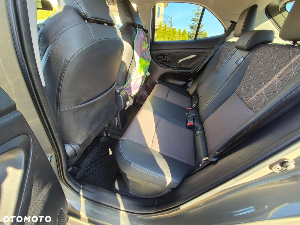 Toyota Yaris Cross Hybrid 1.5 Executive - 17