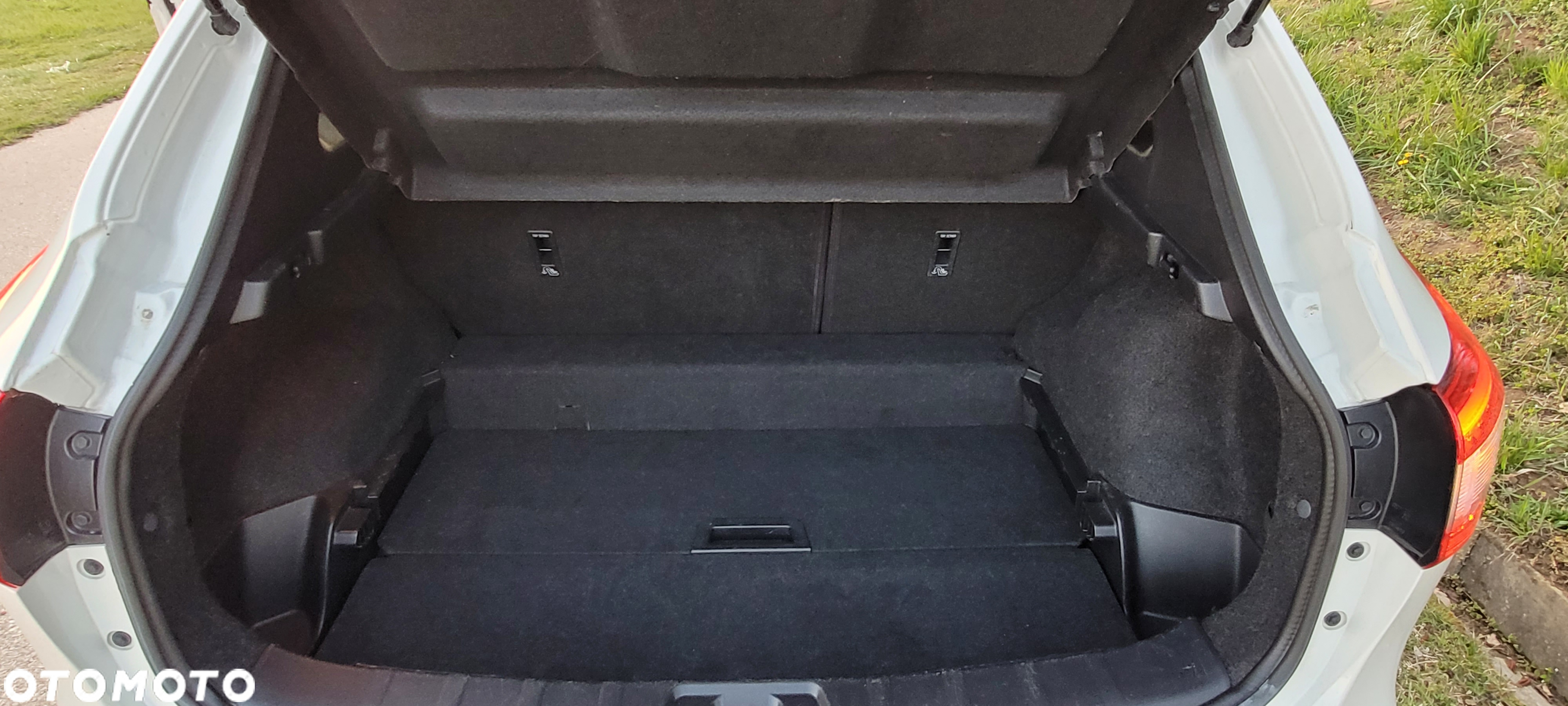 Nissan Qashqai 1.2 DIG-T Xtronic 360 - 9
